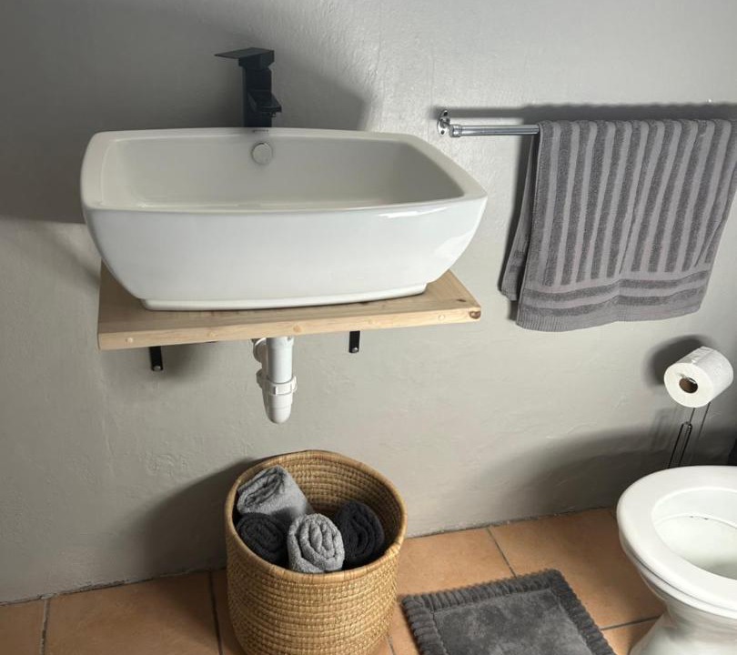 Photo of Bathroom in Beaufort West
