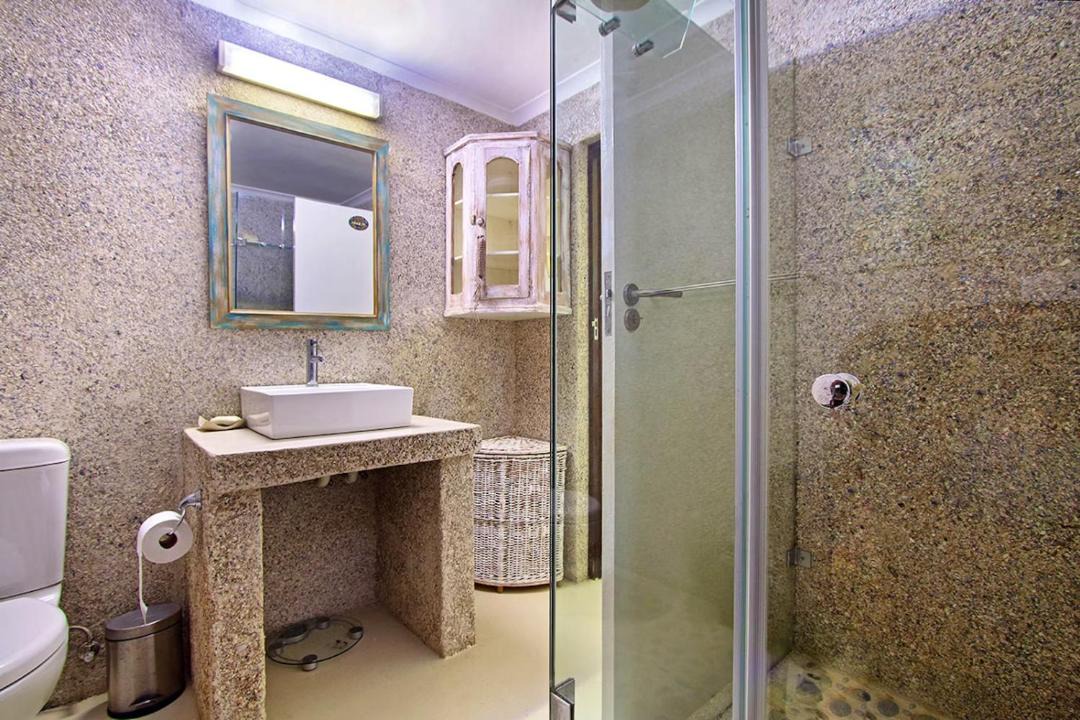 Photo of Bathroom in Mountainside