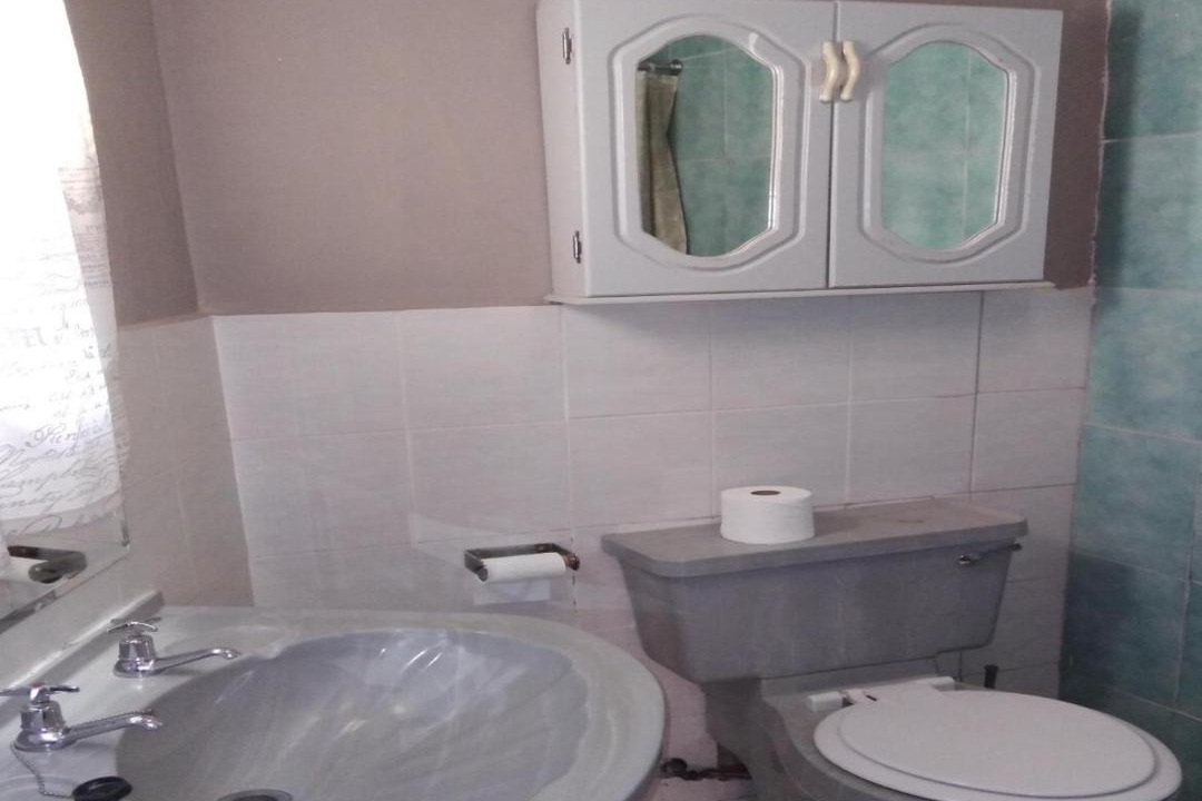 Photo of Bathroom in Moses Kotane