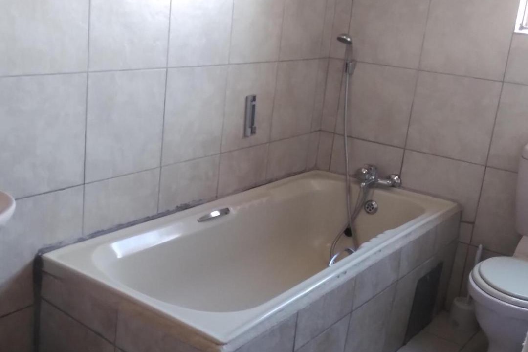 Photo of Bathroom in Moses Kotane