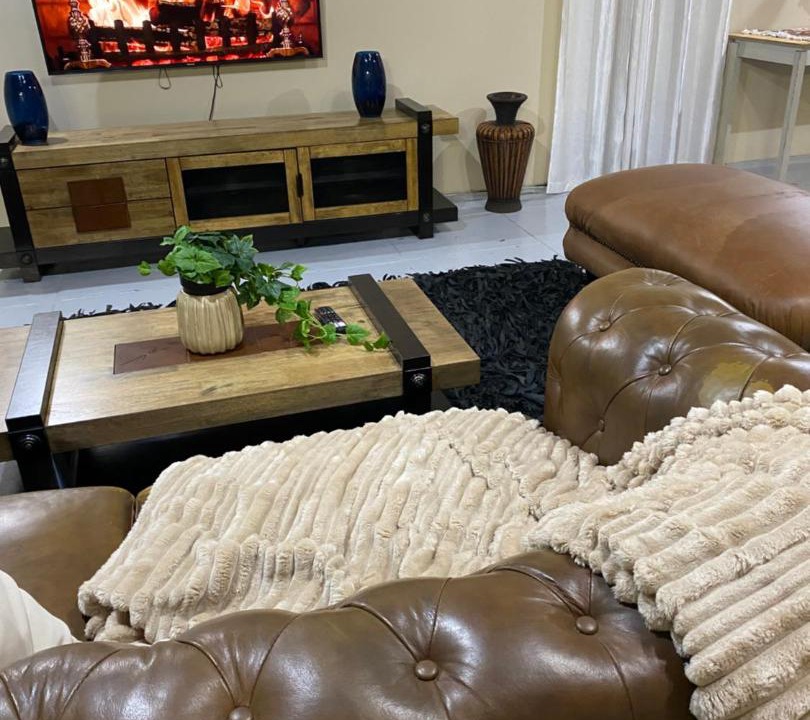 Photo of Livingroom in White River