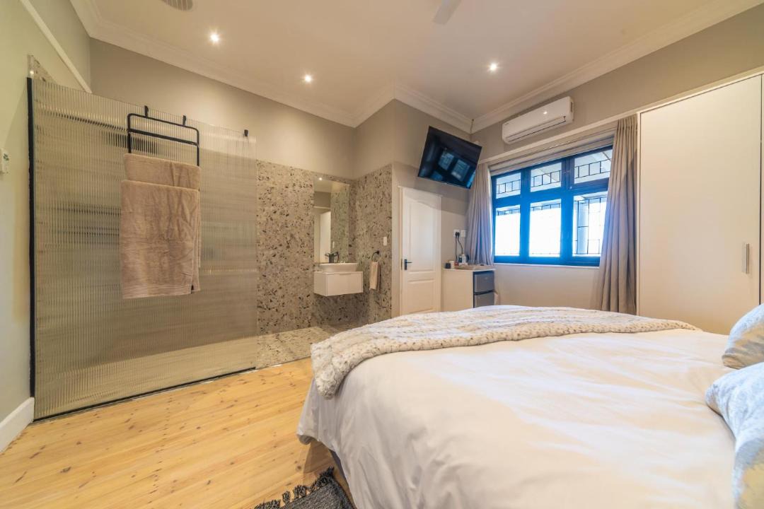 Photo of Bedroom in Simondium