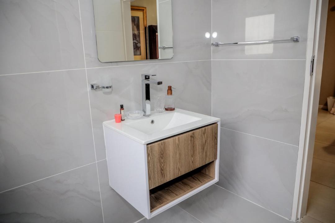 Photo of Bathroom in Garsfontein