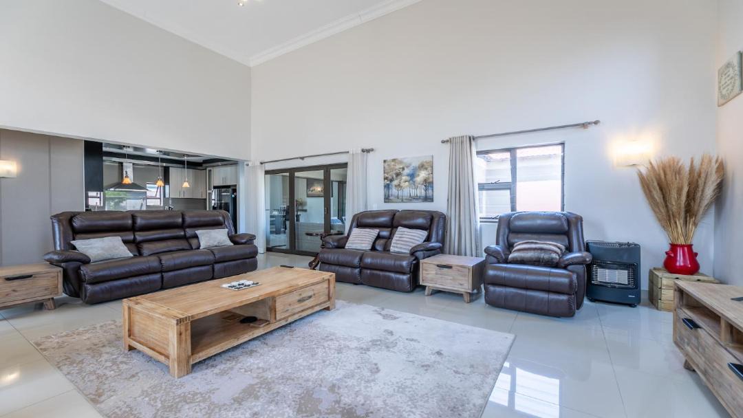 Photo of Livingroom in Bloubergstrand