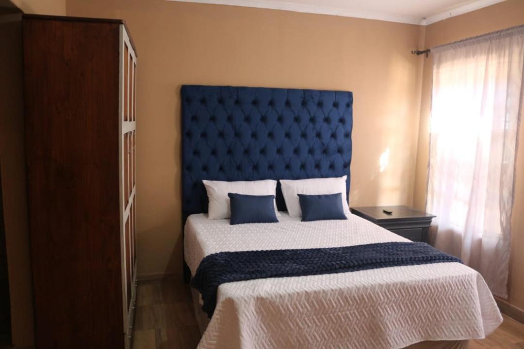 Photo of Bedroom in Moses Kotane