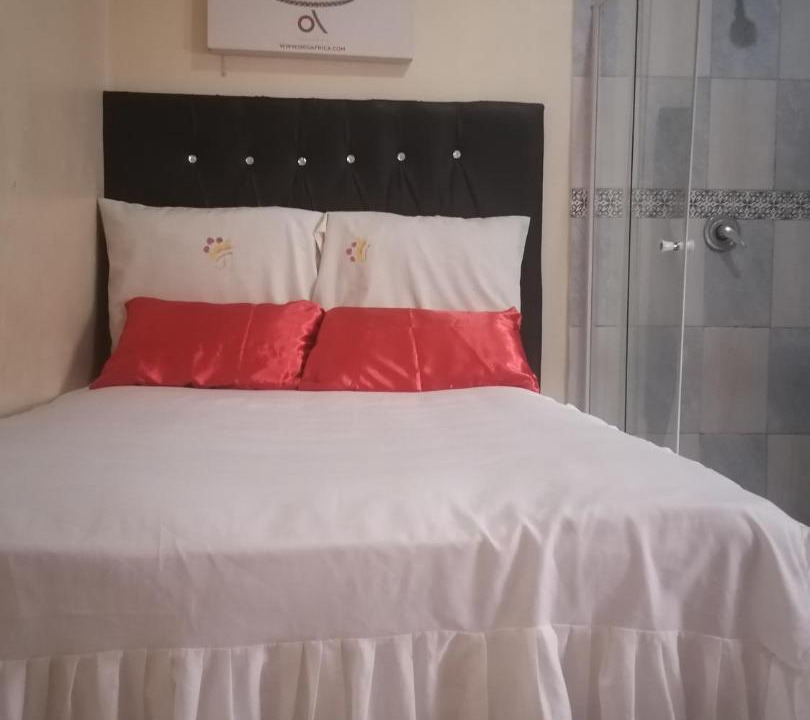 Photo of Bedroom in Bezuidenhout Valley