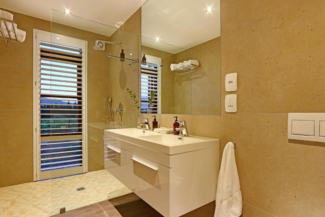 Photo of Bathroom in Helderberg Rural