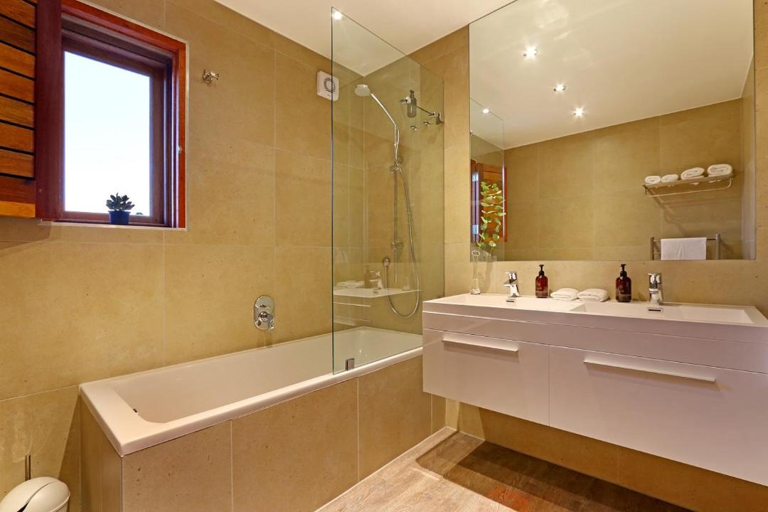 Photo of Bathroom in Helderberg Rural