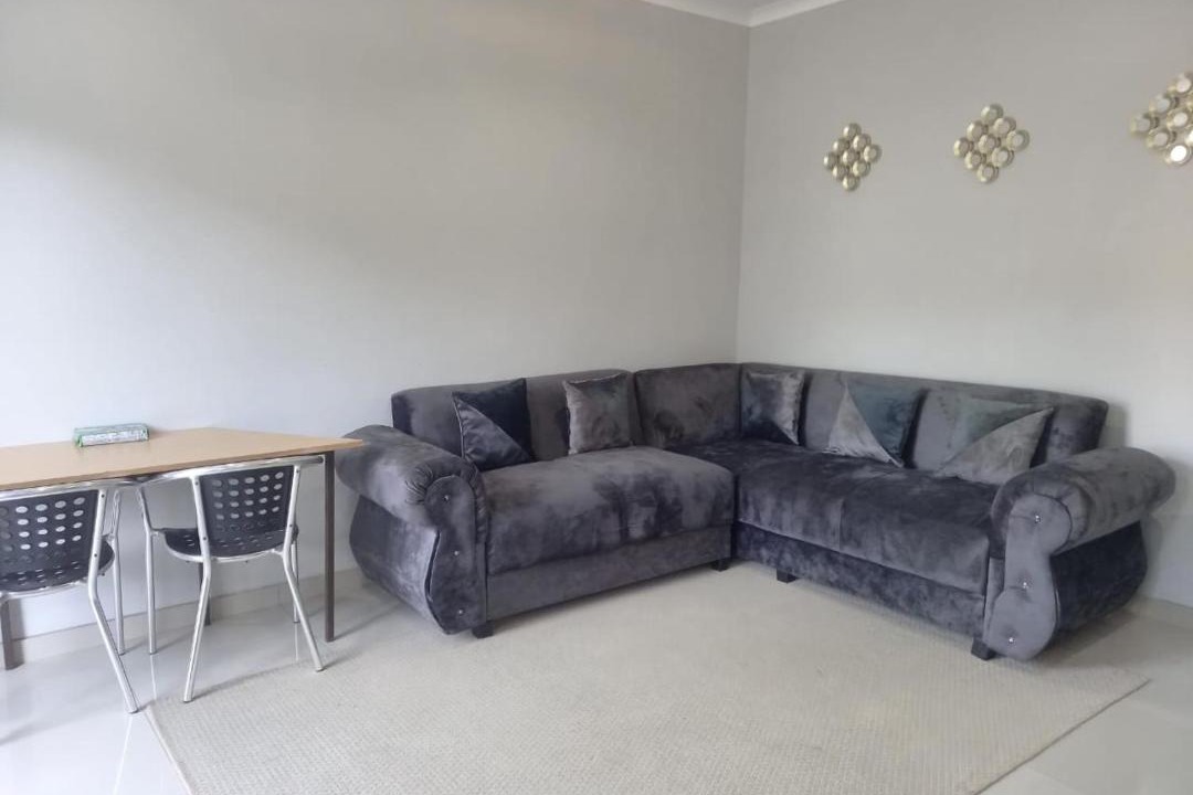 Photo of Livingroom in Hibberdene