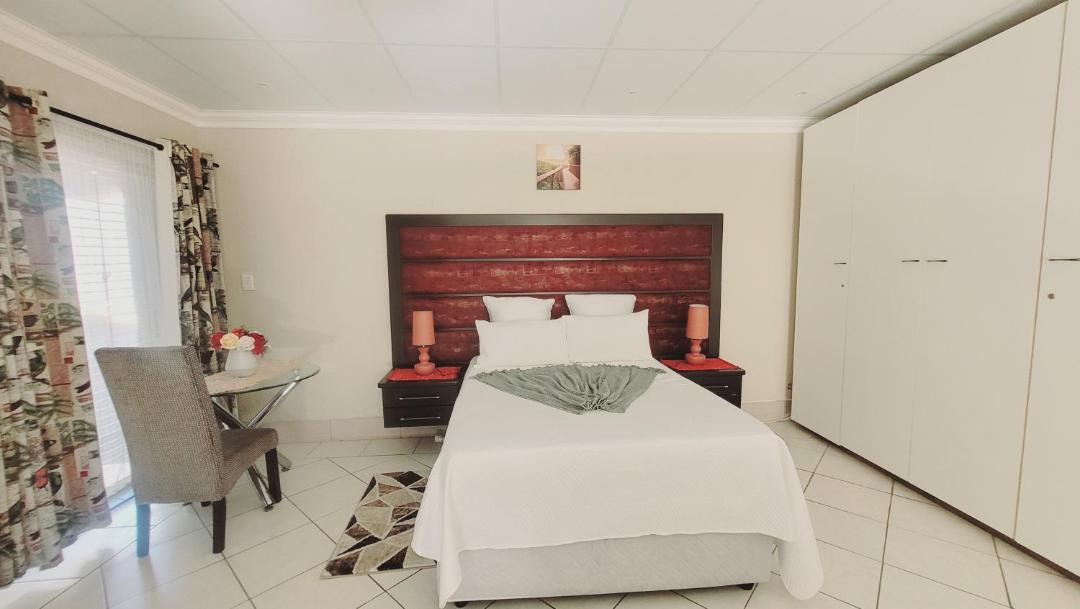 Photo of Bedroom in Gonubie