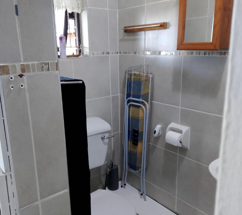 Photo of Bathroom in Pumula