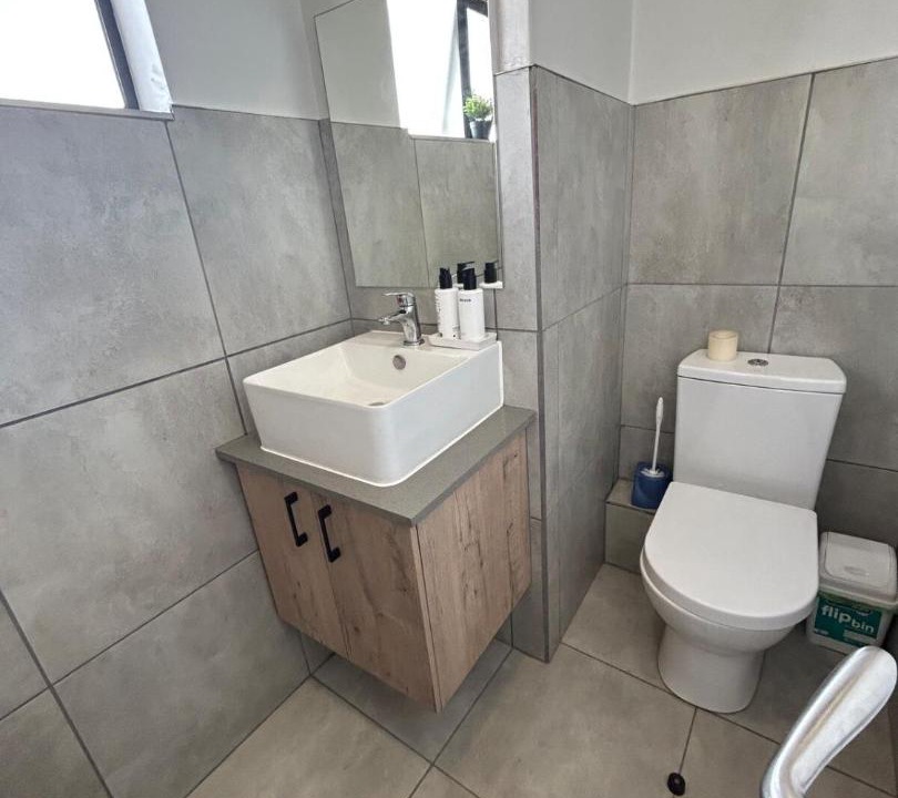 Photo of Bathroom in Orlando East
