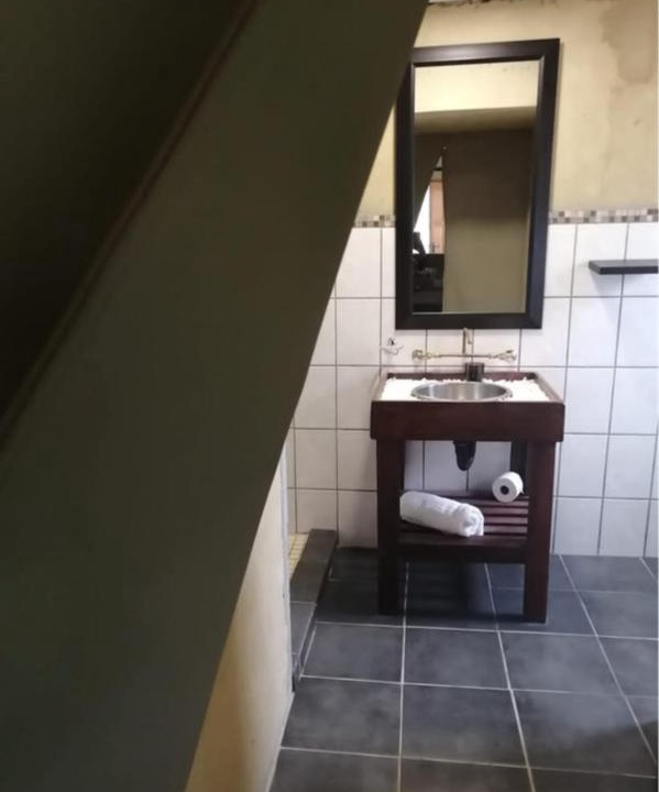 Photo of Bathroom in Parys