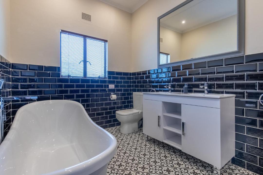 Photo of Bathroom in Montagu