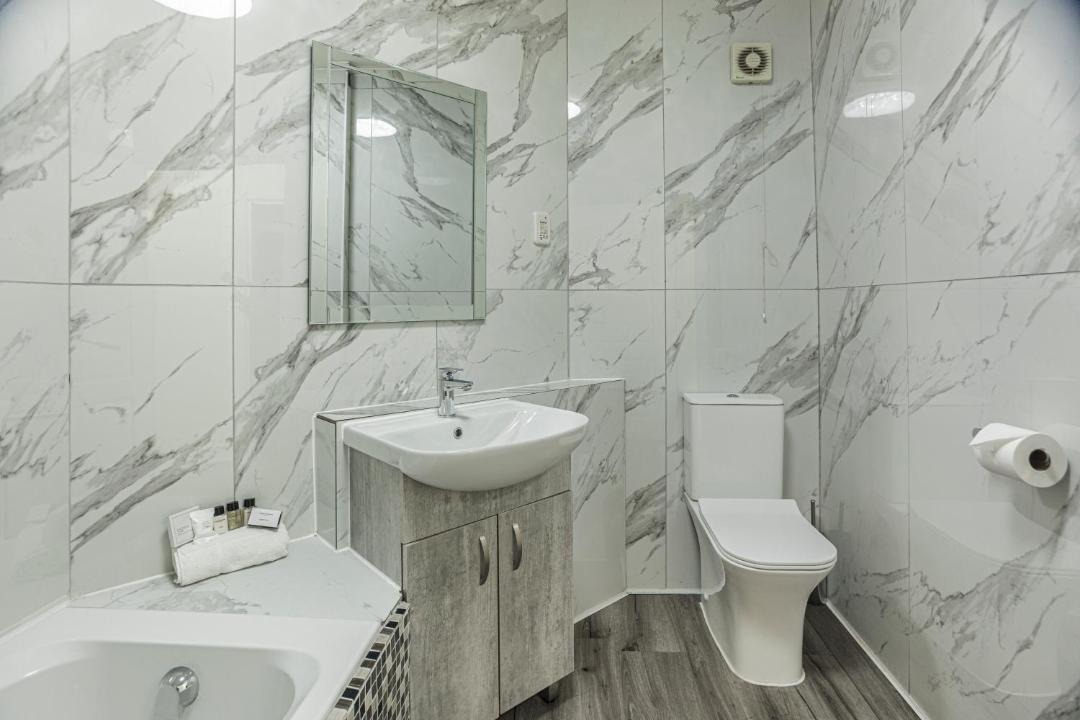 Photo of Bathroom in Pollok Beach