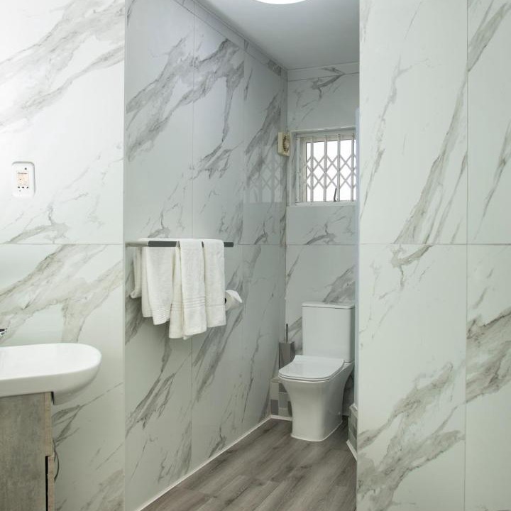 Photo of Bathroom in Pollok Beach
