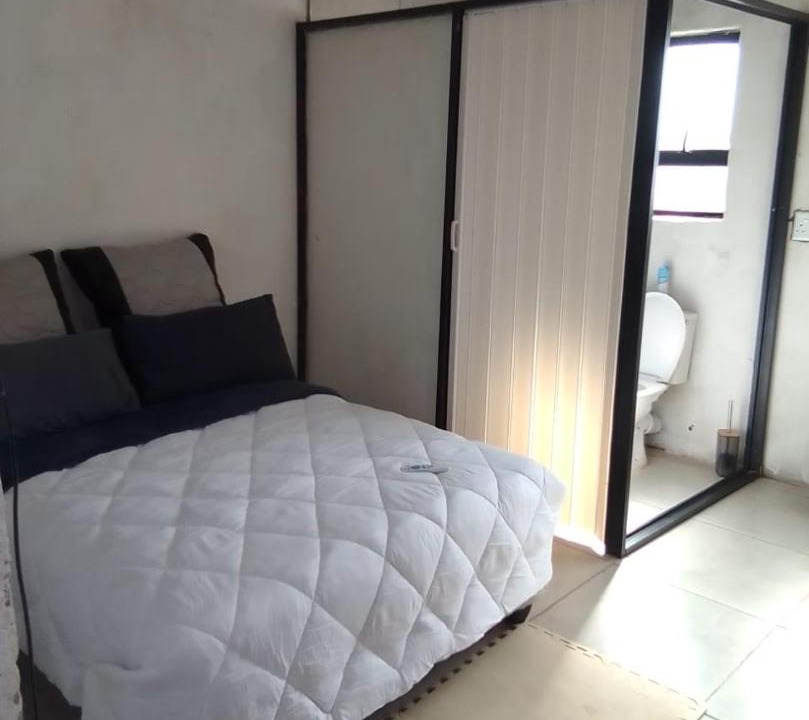 Photo of Bedroom in Akasia