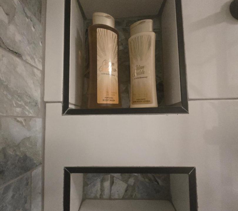 Photo of Bathroom in Faerie Glen