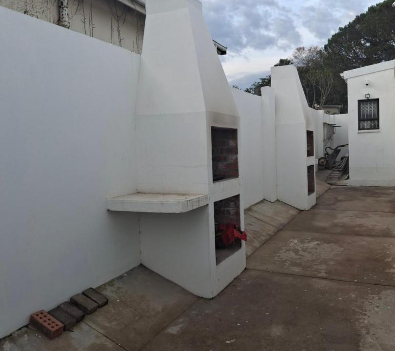 Photo of Buildings in Kareeberg