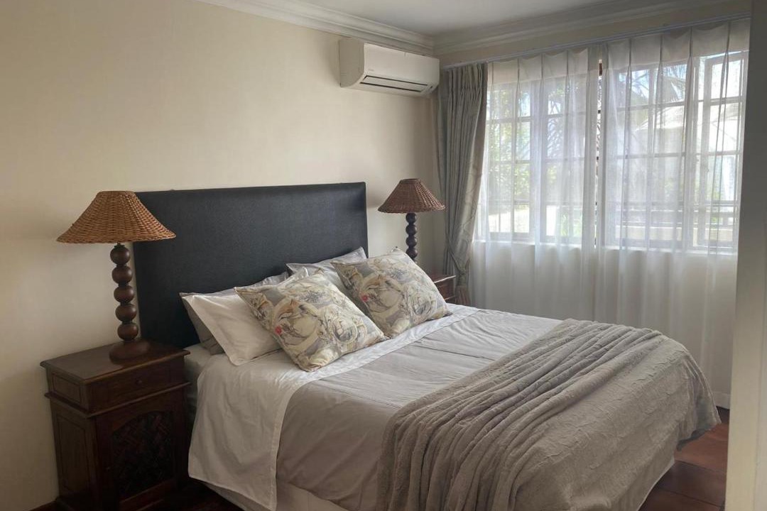 Photo of Bedroom in Camps Bay