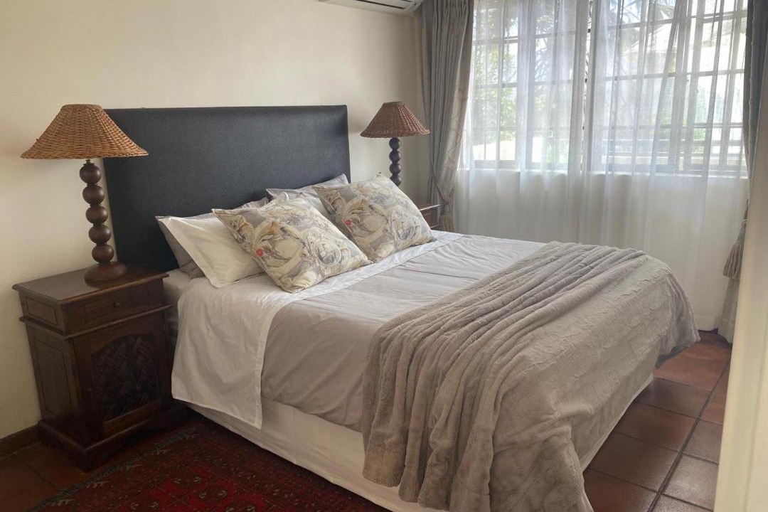 Photo of Bedroom in Camps Bay