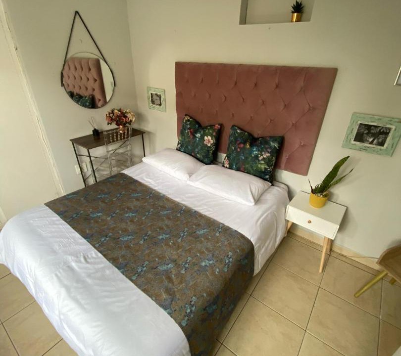Photo of Bedroom in Berea