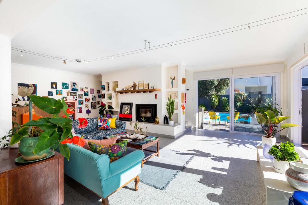 Photo of Livingroom in Wilderness Beach