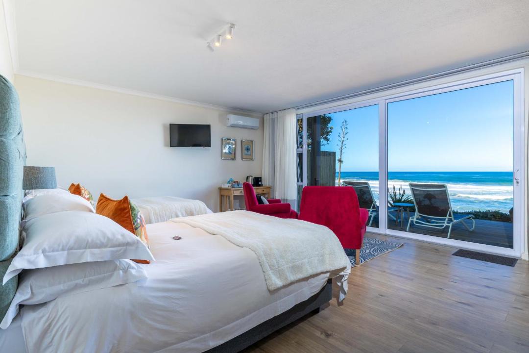 Photo of Bedroom in Wilderness Beach