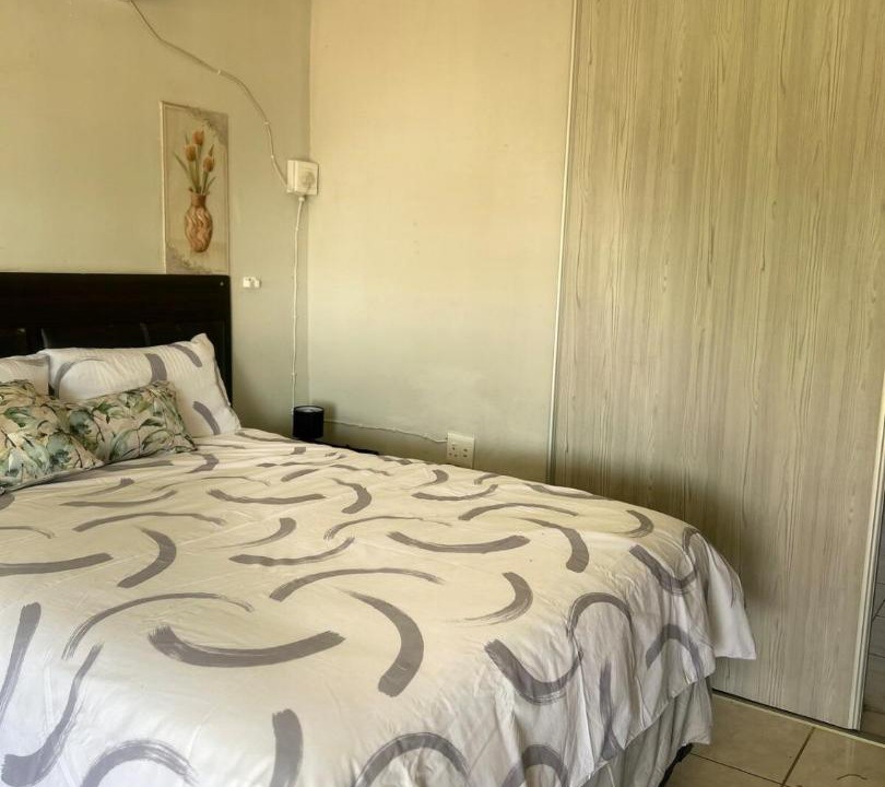 Photo of Bedroom in Moses Kotane