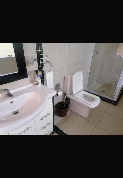 Photo of Bathroom in Bezuidenhout Valley