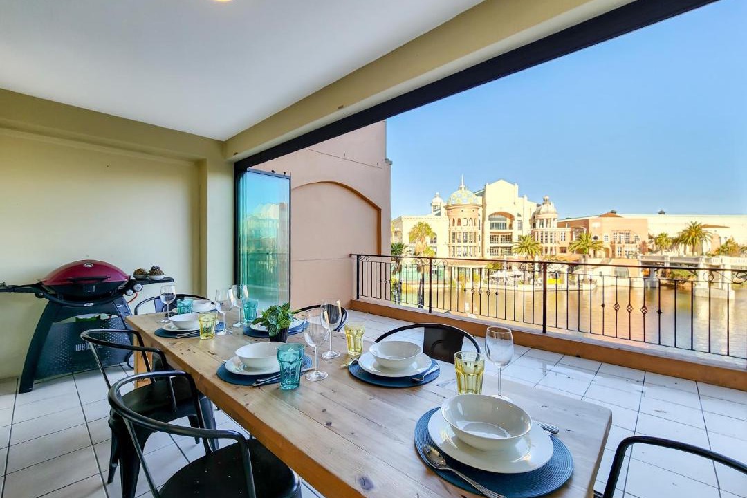 Photo of Patio Balcony in Century City