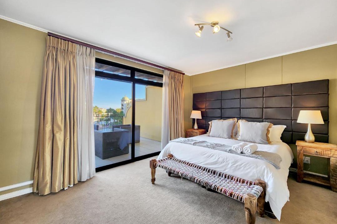Photo of Bedroom in Century City