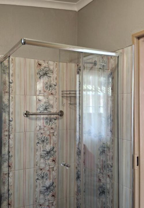 Photo of Bathroom in Montana Park