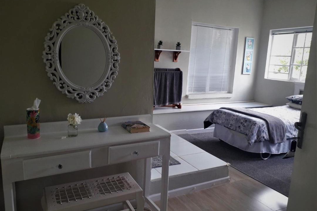 Photo of Bedroom in Somerset East