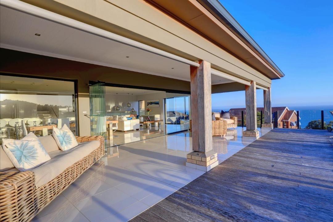 Photo of Patio Balcony in Wilderness