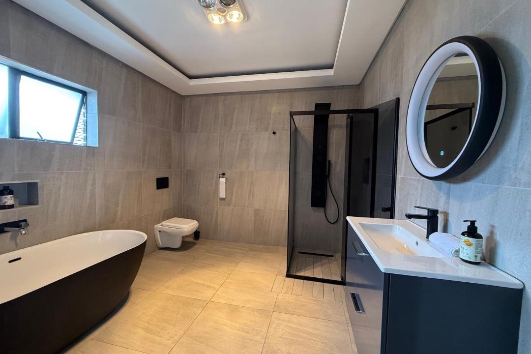 Photo of Bathroom in Moreleta Park