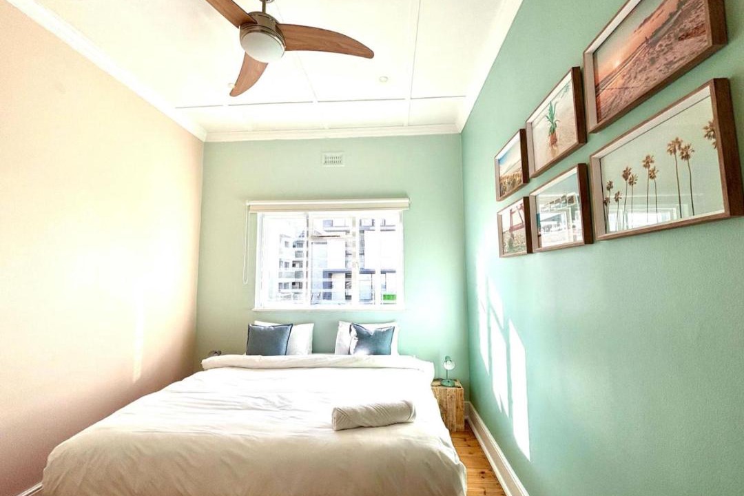 Photo of Bedroom in Three Anchor Bay