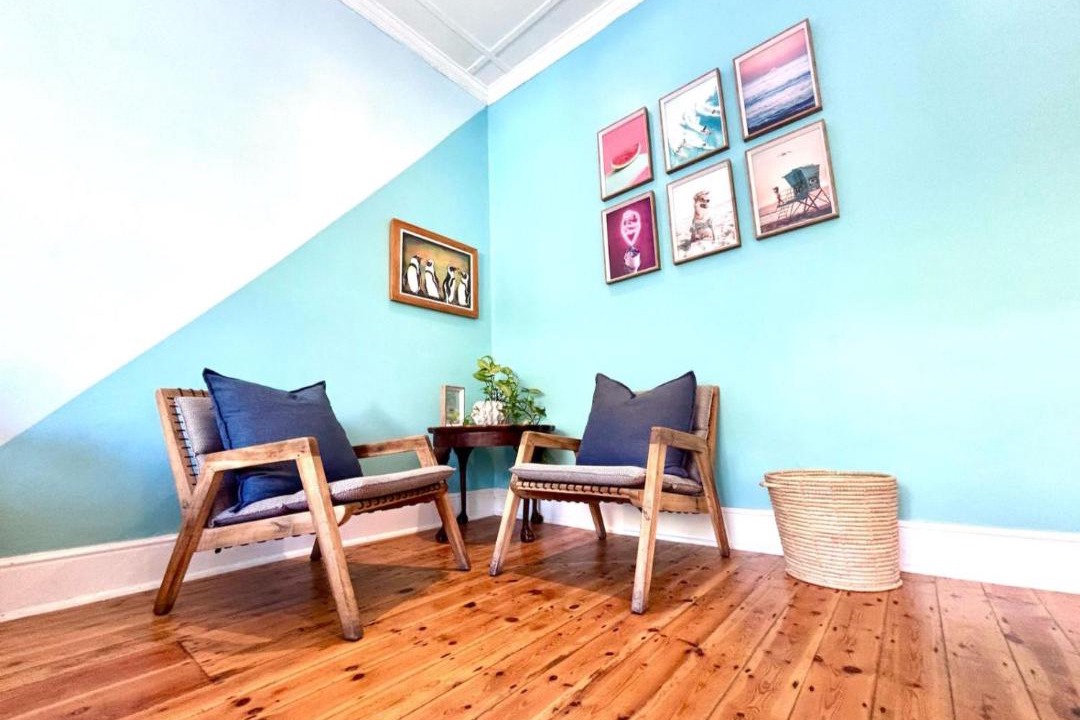 Photo of Livingroom in Three Anchor Bay
