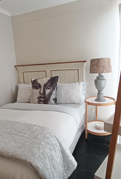 Photo of Bedroom in Wilderness Beach