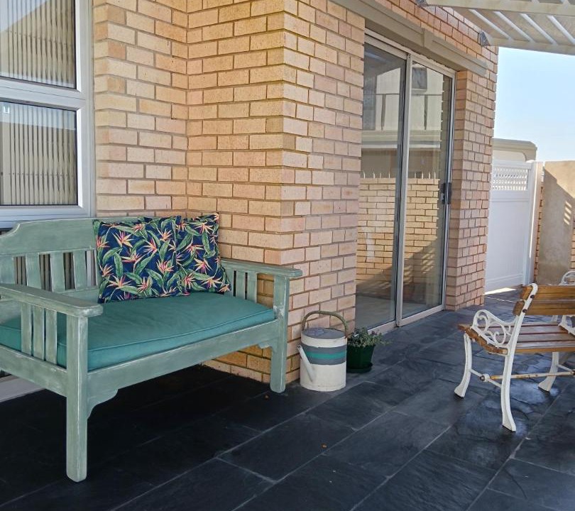 Photo of Patio Balcony in Wilderness Beach