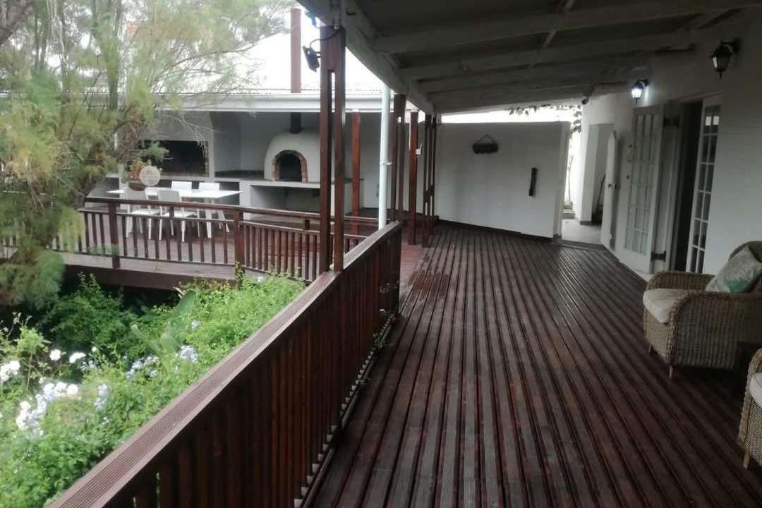 Photo of Patio Balcony in Addo