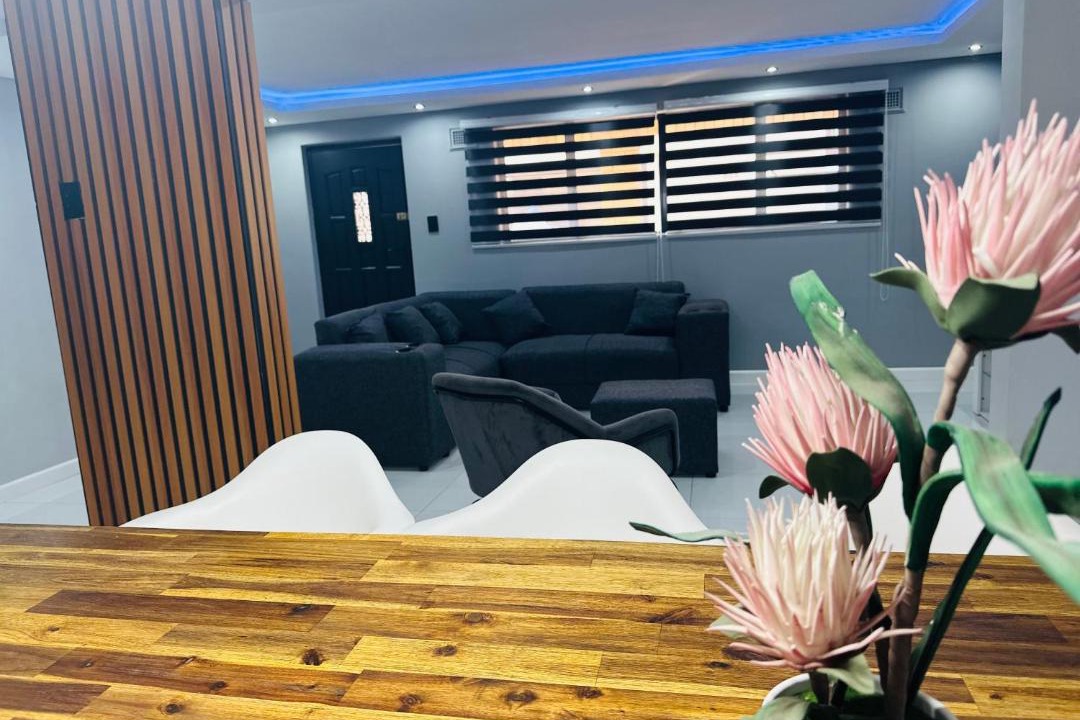 Photo of Livingroom in Newlands East