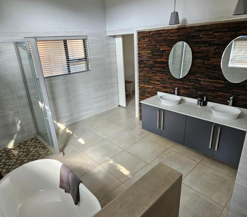 Photo of Bathroom in Bronkhorstspruit