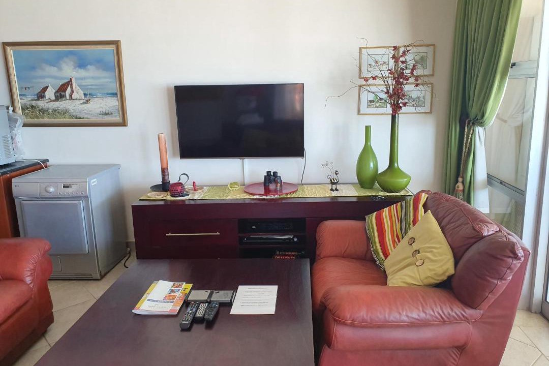 Photo of Livingroom in Westbrook