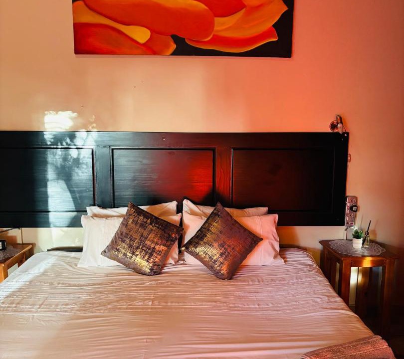 Photo of Bedroom in Emalahleni