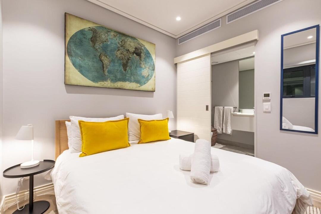 Photo of Bedroom in Cape Town City Centre
