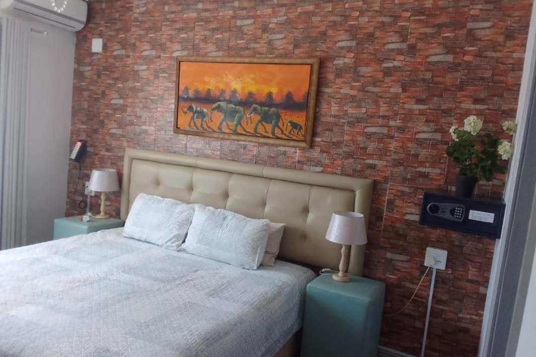 Photo of Bedroom in Rondebosch East