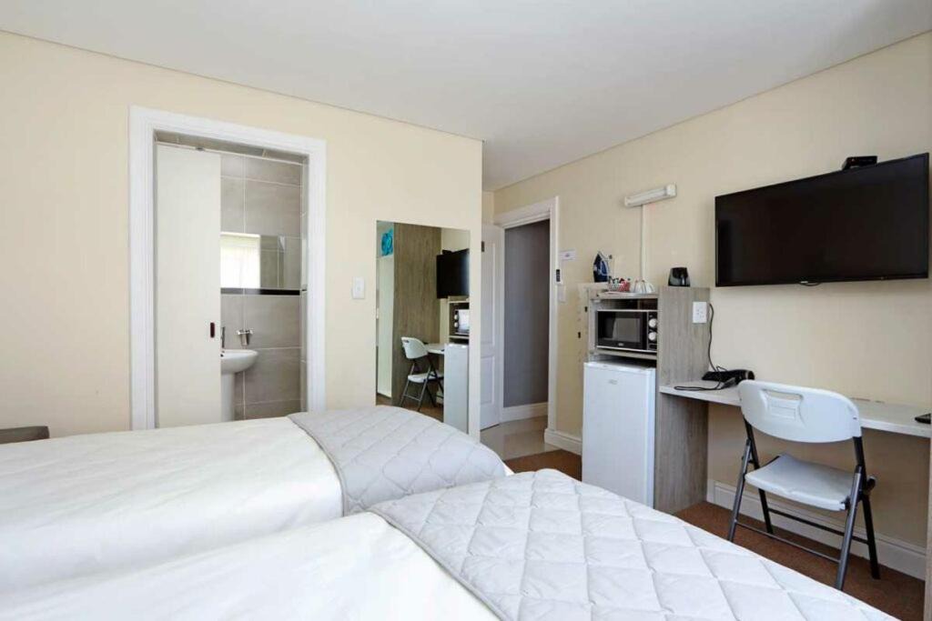 Photo of Bedroom in Rondebosch East