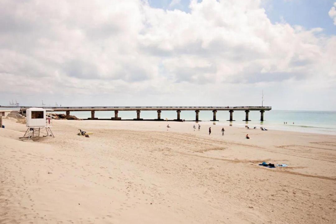 Photo of Others in Pollok Beach
