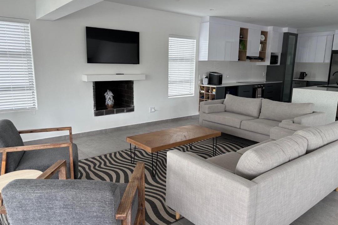 Photo of Livingroom in Shelley Point